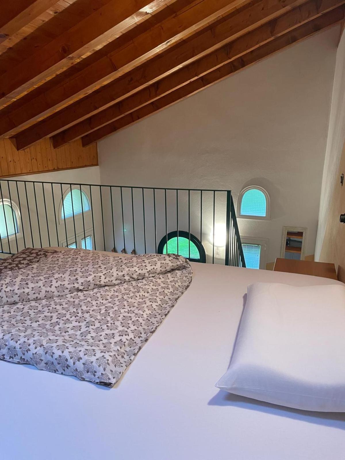 Апартаменти Casa Ornella Ponte Caffaro Екстер'єр фото
